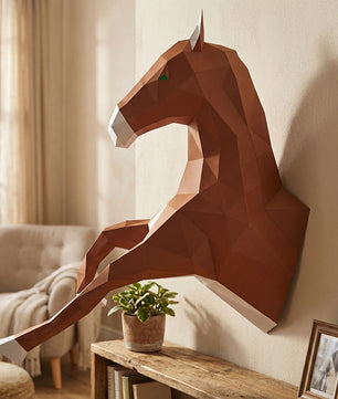 Cabeza de caballo para colgar en la pared papercraft 3D, escultura de papel poligonal DIY, 51x16x35 cm, 59 piezas – Decoración de pared geométrica, kit de montaje, trofeo de caballo decorativo para dormitorio juvenil