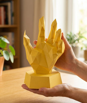 Papercraft hand on stand 3D polygonal paper figure for assembly 40x26x20, 59 parts – DIY craft jewelry holder, sculptural cardboard hand for modern decor - Mi tienda