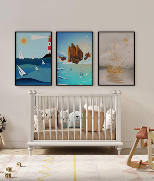 Triptyque de paysages marins avec bateaux et phare