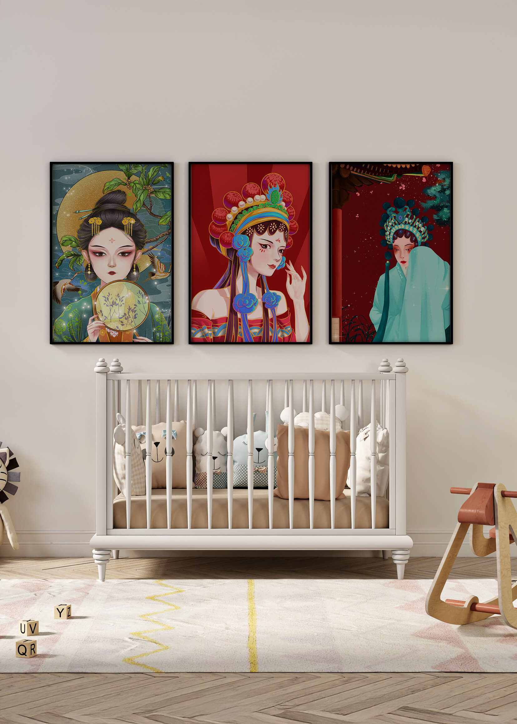 Tríptico de Retratos Femeninos en Estilo Asiático con Elementos Dorados