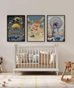 Triptyque d’Art Asiatique : Femme, Fleur et Pagode avec Éléments Dorés