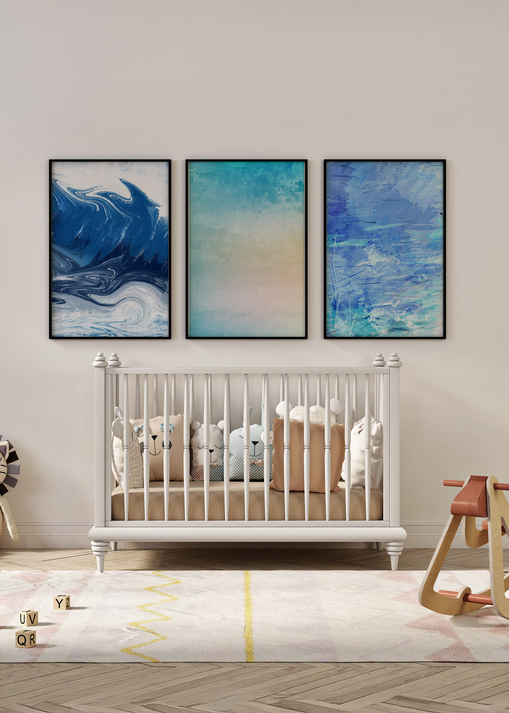 Décoration moderne avec triptyque d'art abstrait dans les tons bleus et beige