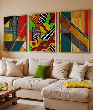Composition d'art abstrait avec des éléments géométriques et dorés