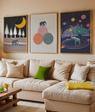 Triptyque d’illustrations avec des motifs d’éléphants et de paysages fantastiques