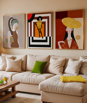 Conjunto De Ilustraciones Modernas Con Elementos Dorados En Pared Sin Marco