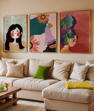 Ensemble de trois œuvres d’art modernes au style coloré