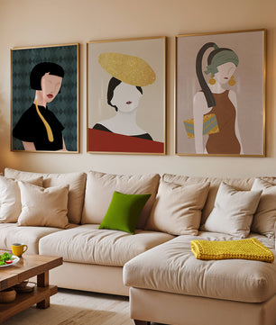 Trio de portraits modernes avec lignes douces et chapeaux exubérants