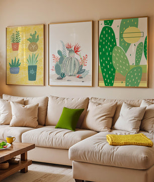 Conjunto de Ilustraciones de Cactus en Marcos de Madera en Pared Clara