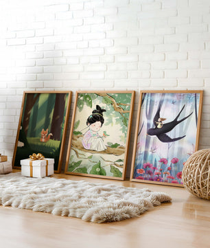 Set de impresiones artísticas infantiles en un espacio luminoso