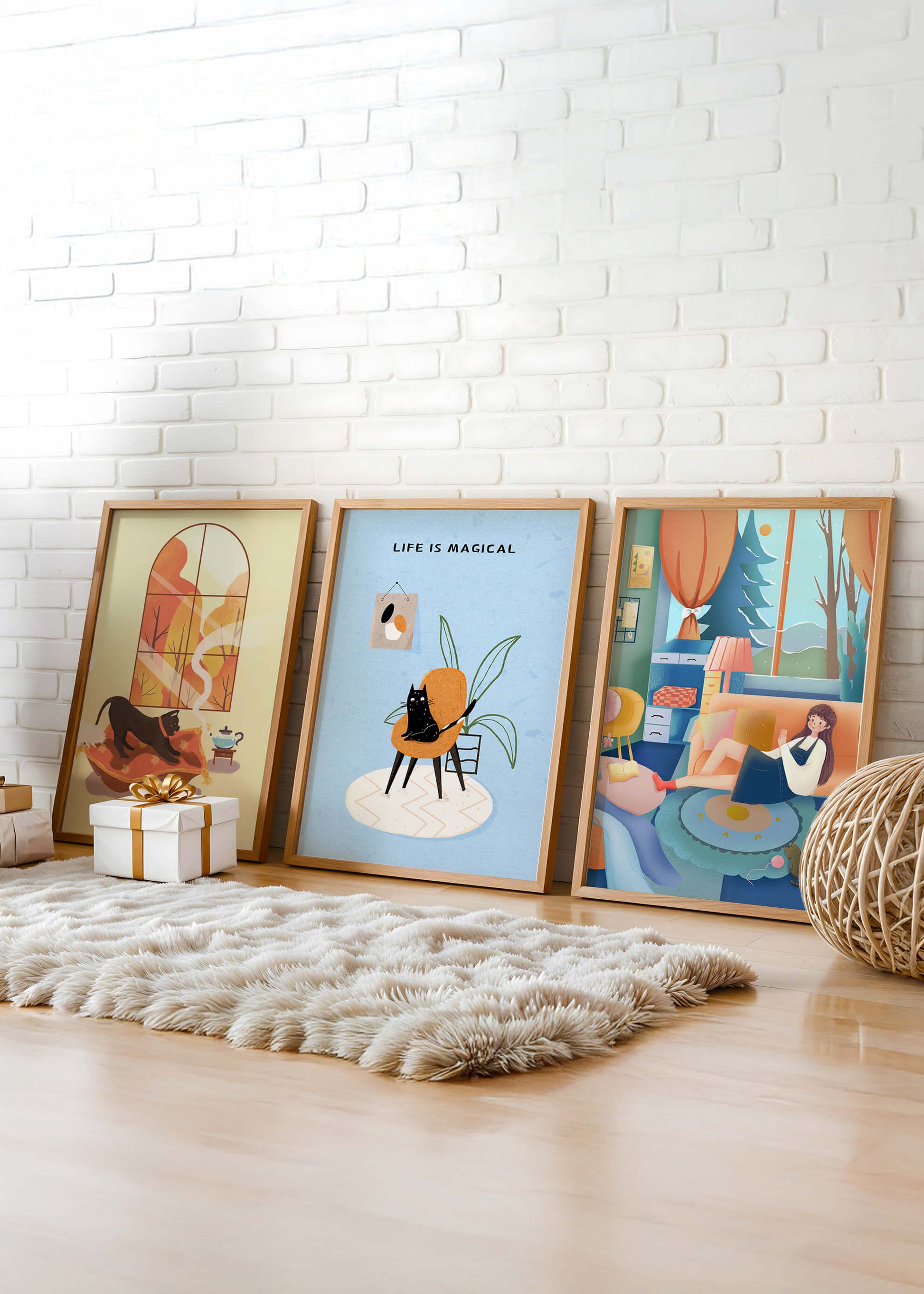 Triptyque d'art moderne avec des illustrations de chats et des scènes colorées