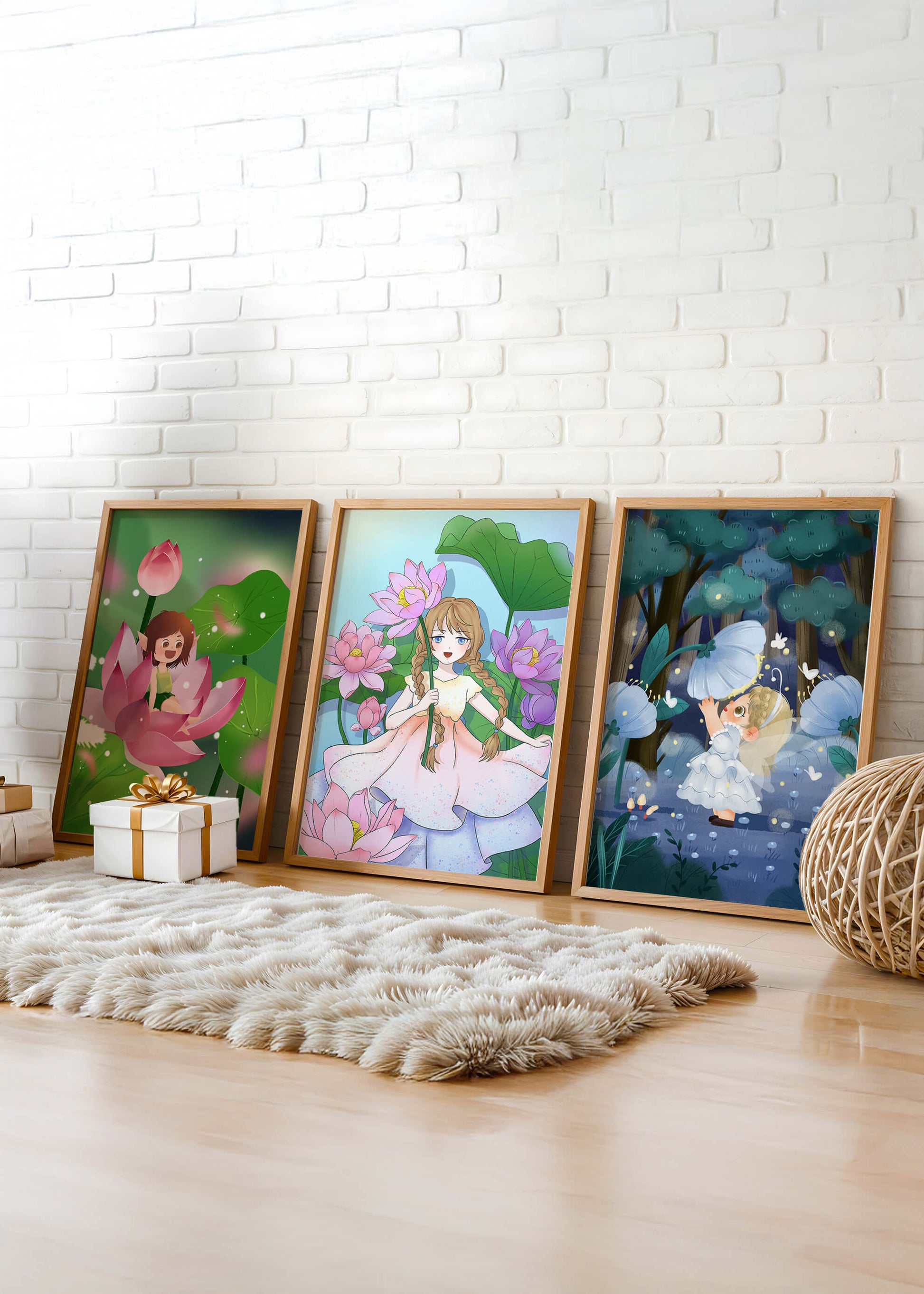 Triptyque enfantin d'art fantastique avec des filles parmi les fleurs