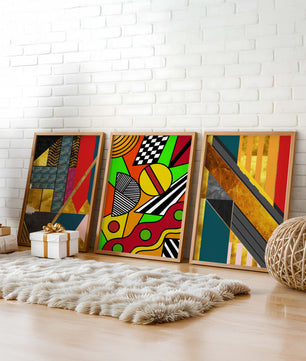Composition d'art abstrait avec des éléments géométriques et dorés