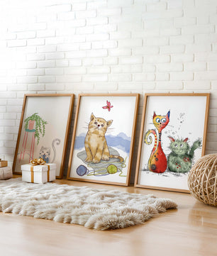 Art illustré de chats dans des cadres en bois