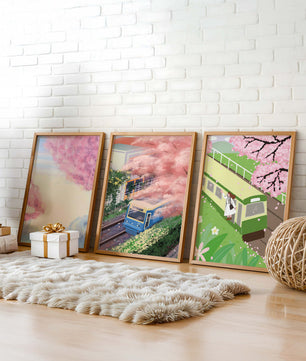 Ensemble de trois tableaux avec des paysages de cerisiers et des trains