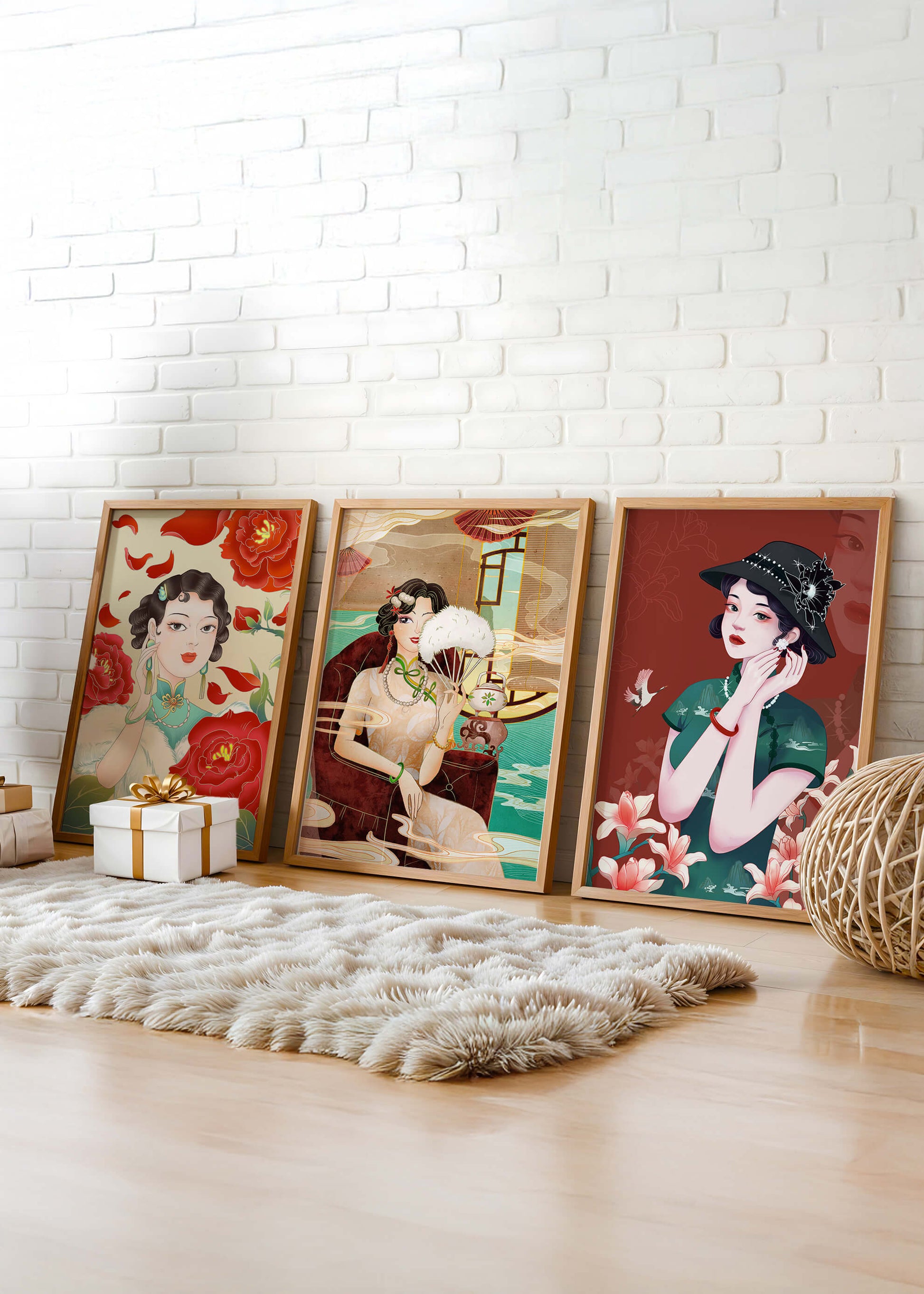Tríptico de Arte de Mujeres en Colores Vibrantes
