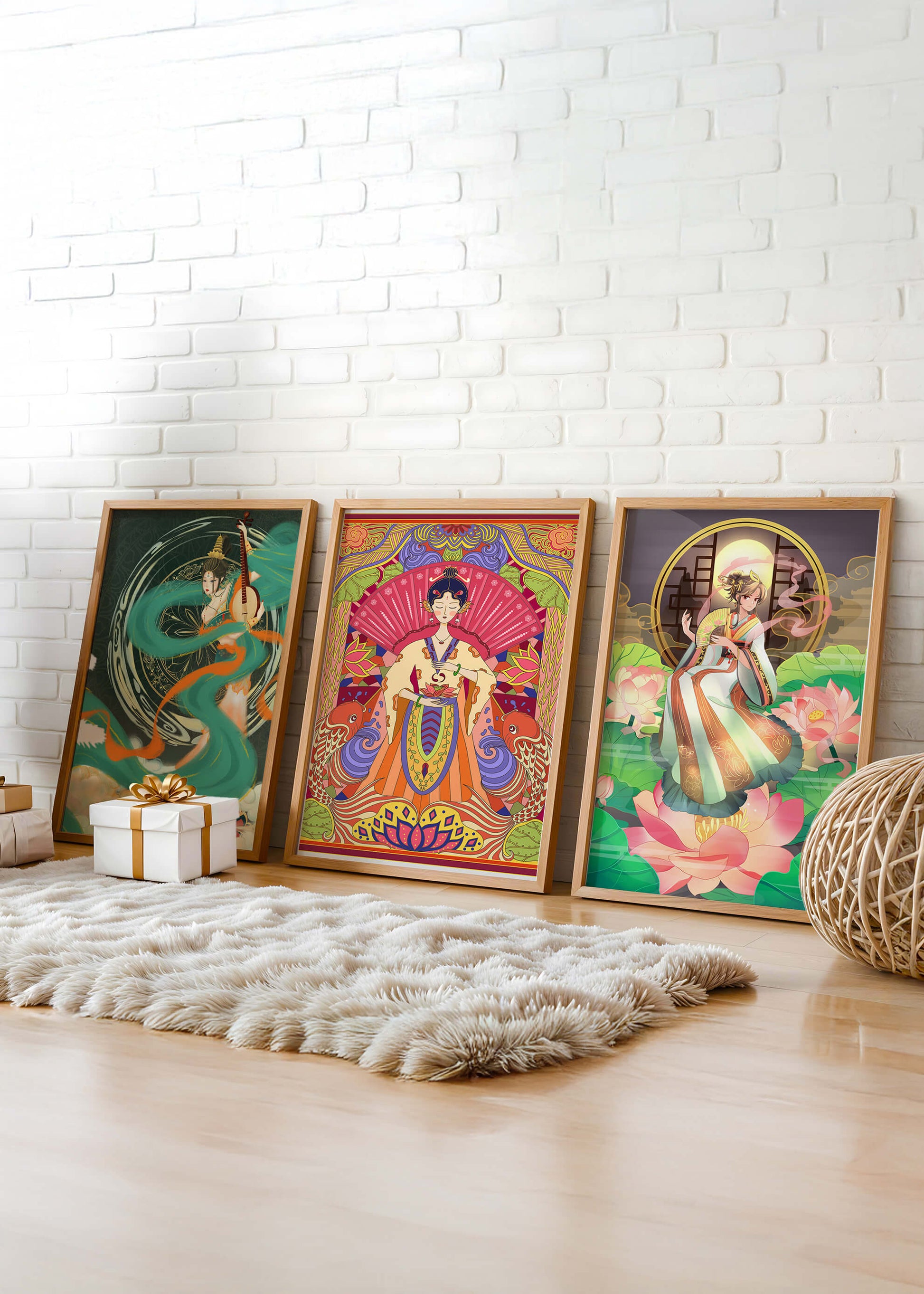 Conjunto de Tres Obras de Arte Oriental en Bloques de Madera