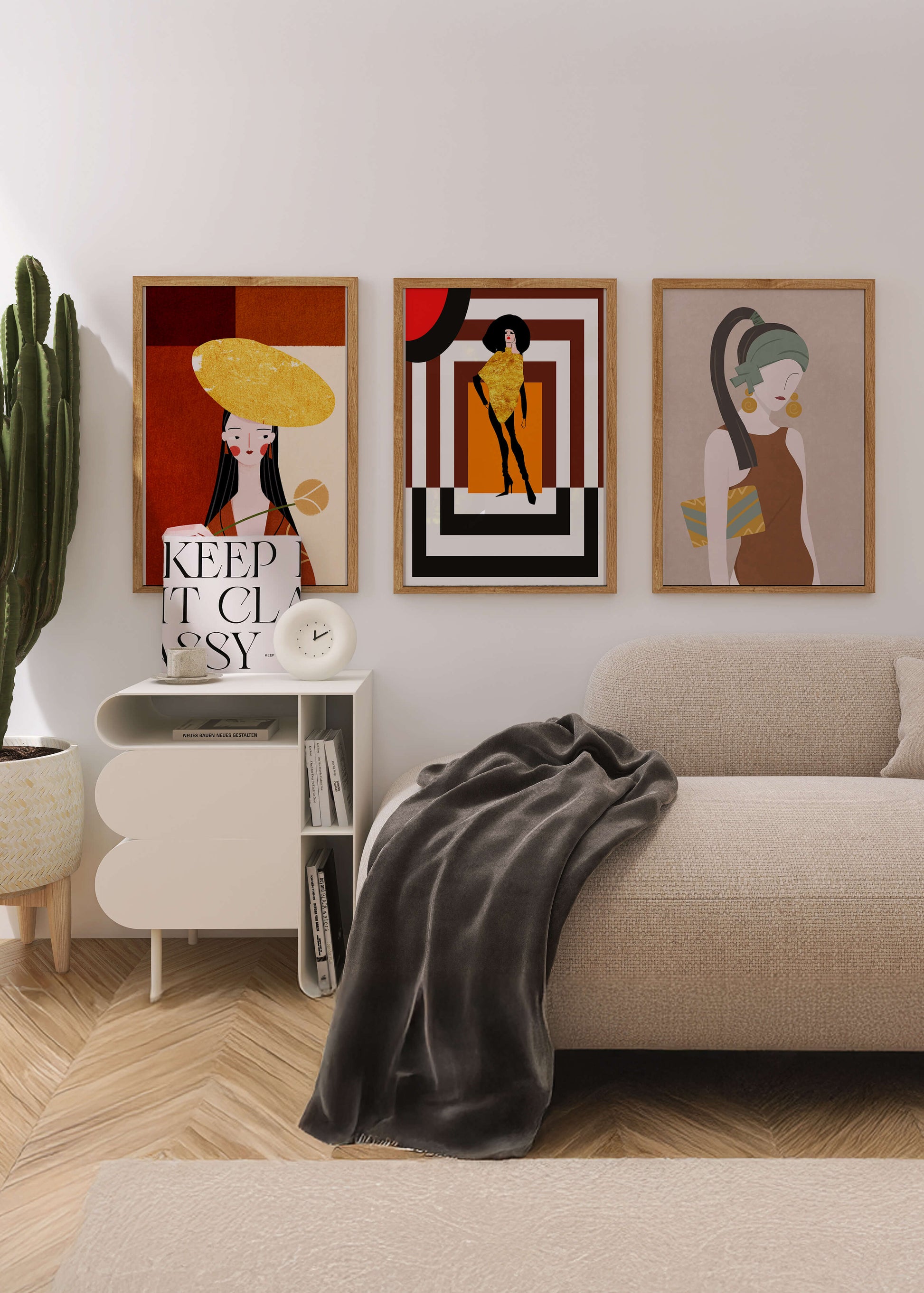 Conjunto De Ilustraciones Modernas Con Elementos Dorados En Pared Sin Marco