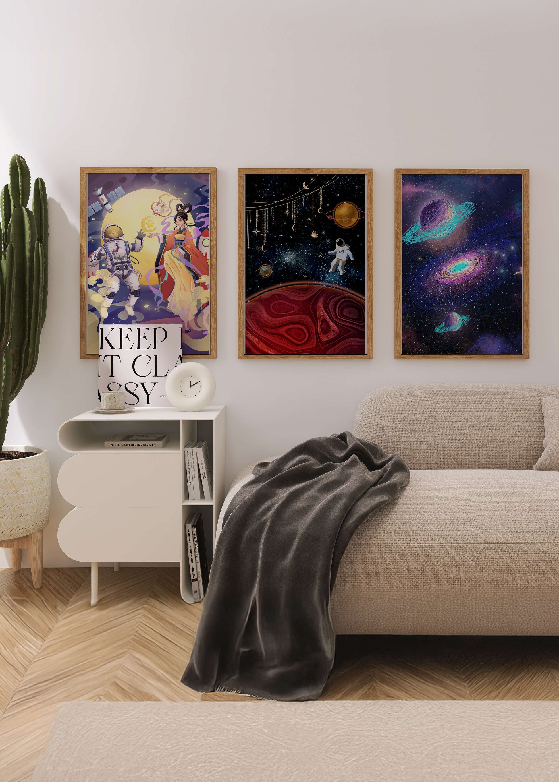 Tríptico De Arte Espacial Con Astronautas En Impresión De Alta Calidad