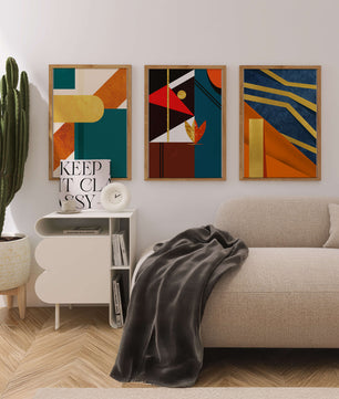 Ensemble d’art abstrait coloré avec des éléments dorés