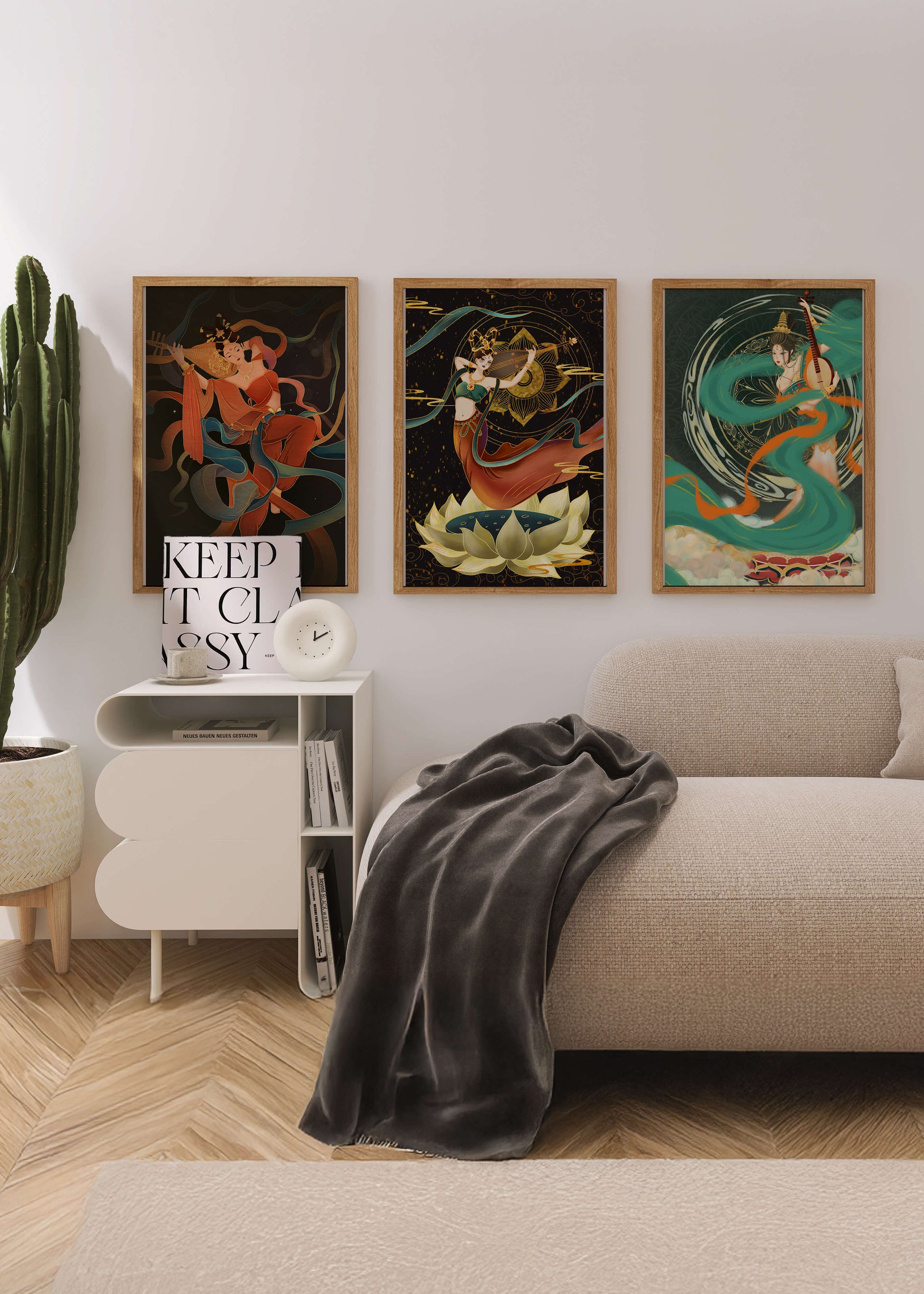 Ensemble d’affiches de style asiatique avec motifs floraux et dorés