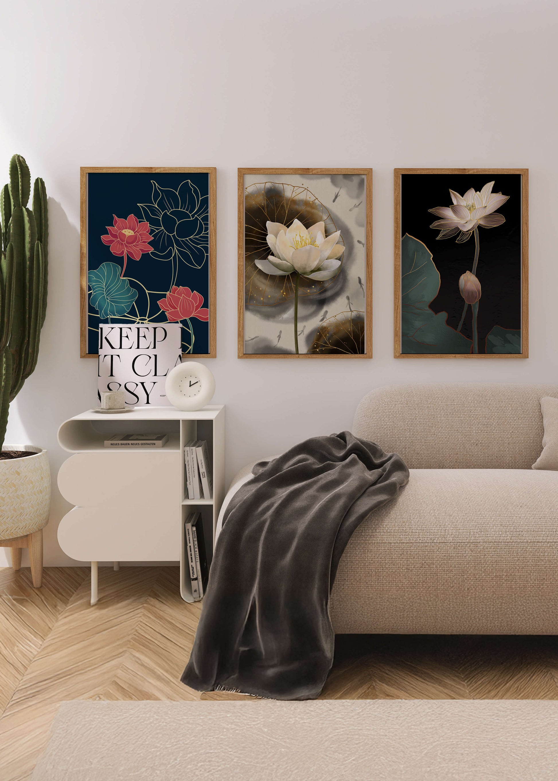 Imágenes Artísticas de Flores de Loto con Detalles en Oro