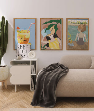 Conjunto De Tres Ilustraciones Modernas Con Temática De Playa En Marcos De Madera