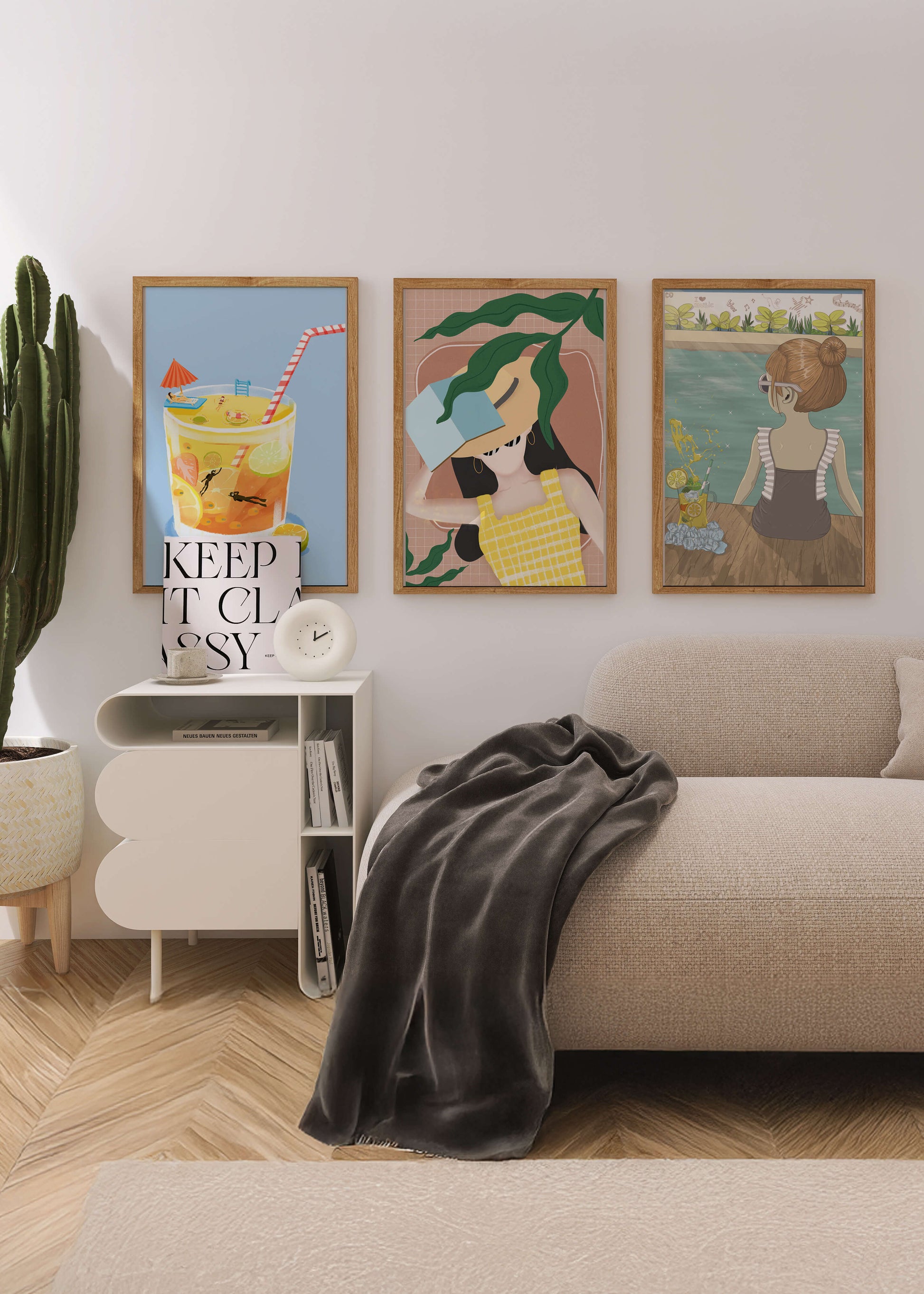 Conjunto De Tres Ilustraciones Modernas Con Temática De Playa En Marcos De Madera