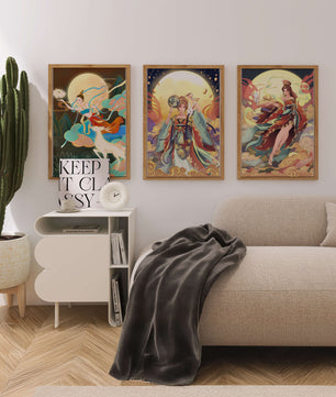 Ostasiatische Dekorative Kunst mit goldenen Elementen in einem Dreierset