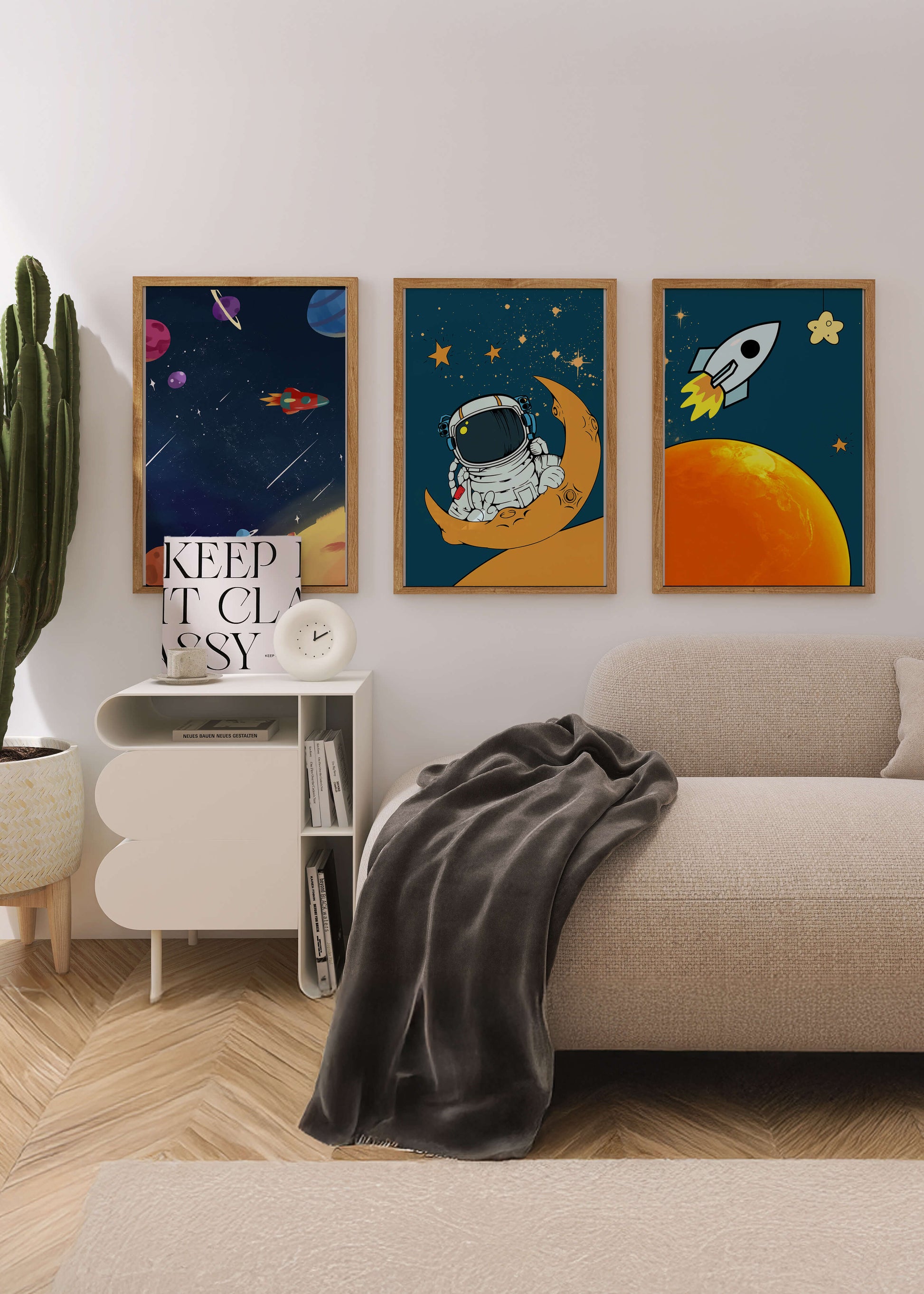 Ensemble d’images d’espace avec astronaute et fusée