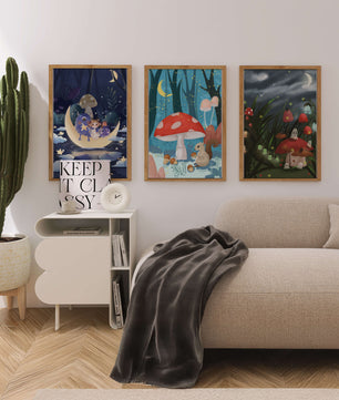 Illustrations de fées avec des champignons dans la forêt