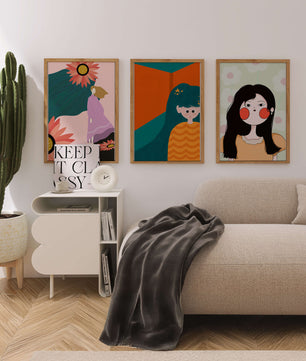 Art moderne coloré en trois designs verticaux