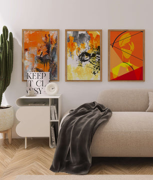Peintures abstraites modernes dans des tons orangés