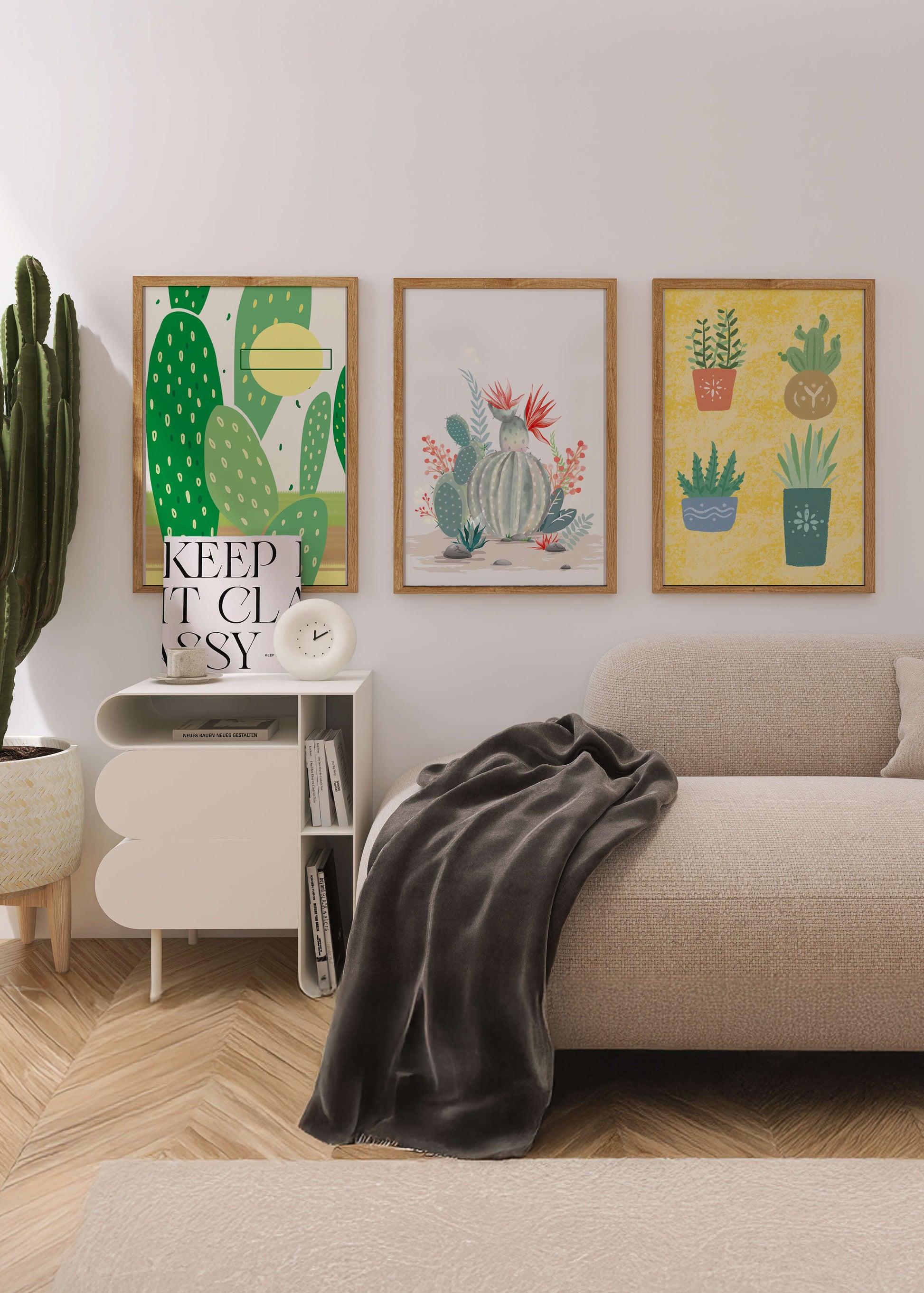 Conjunto de Ilustraciones de Cactus en Marcos de Madera en Pared Clara