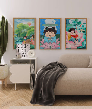 Trois illustrations d'enfants dans un style asiatique avec des éléments de la nature