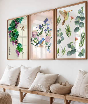 Ensemble de trois œuvres d'art avec des motifs naturels et des oiseaux