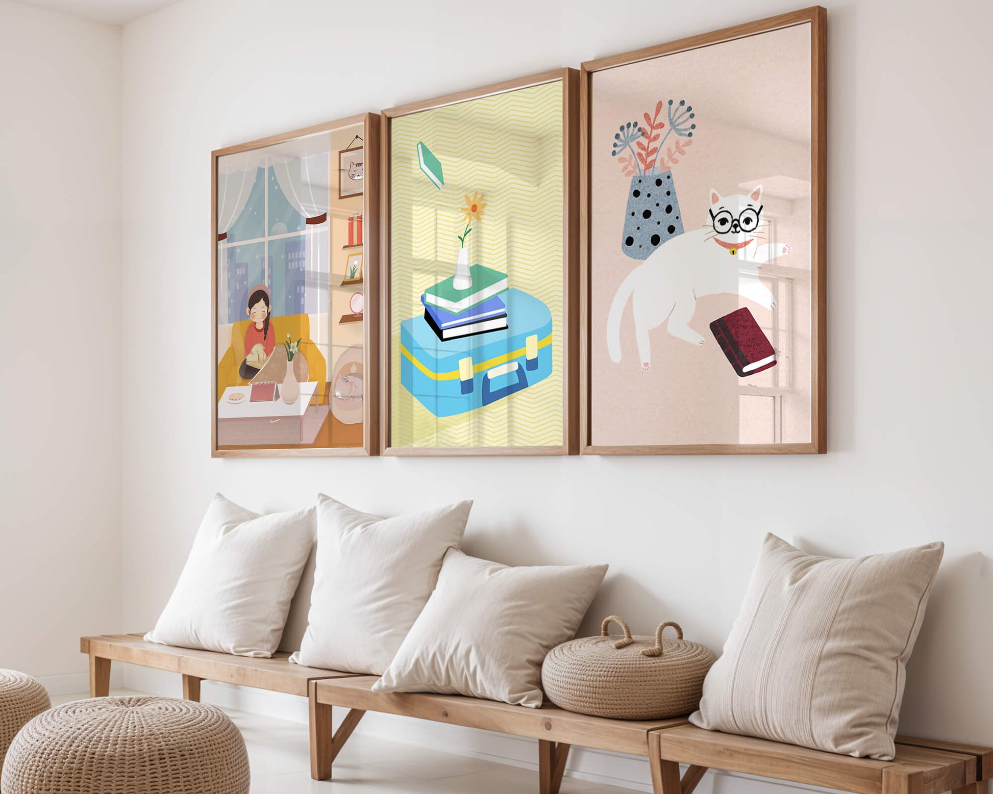 Triptyque moderne avec illustrations d’intérieurs et d’animaux