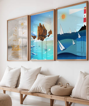 Triptyque de paysages marins avec bateaux et phare