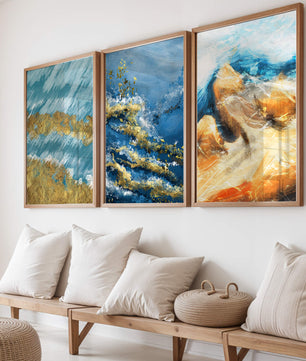 Ensemble de tableaux abstraits avec textures dorées au style moderne