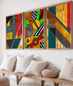 Composition d'art abstrait avec des éléments géométriques et dorés