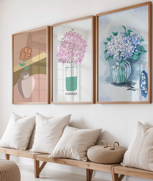 Conjunto De Impresiones Artísticas Con Flores En Marcos De Madera