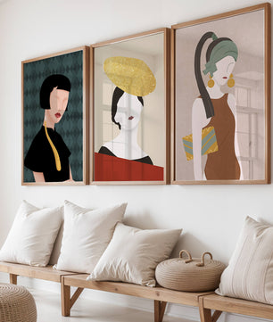Trio de portraits modernes avec lignes douces et chapeaux exubérants