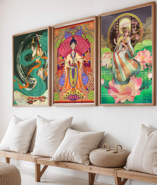 Conjunto de Tres Obras de Arte Oriental en Bloques de Madera