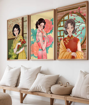 Ensemble de trois illustrations de femmes au style asiatique classique