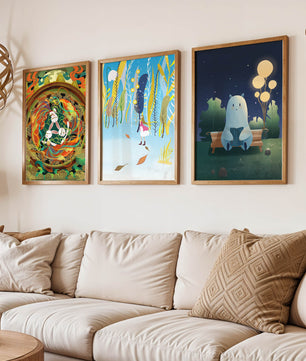 Ensemble de trois œuvres d'art murales avec des éléments dorés