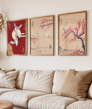 Ensemble de trois toiles avec grues et motifs naturels dans un style asiatique