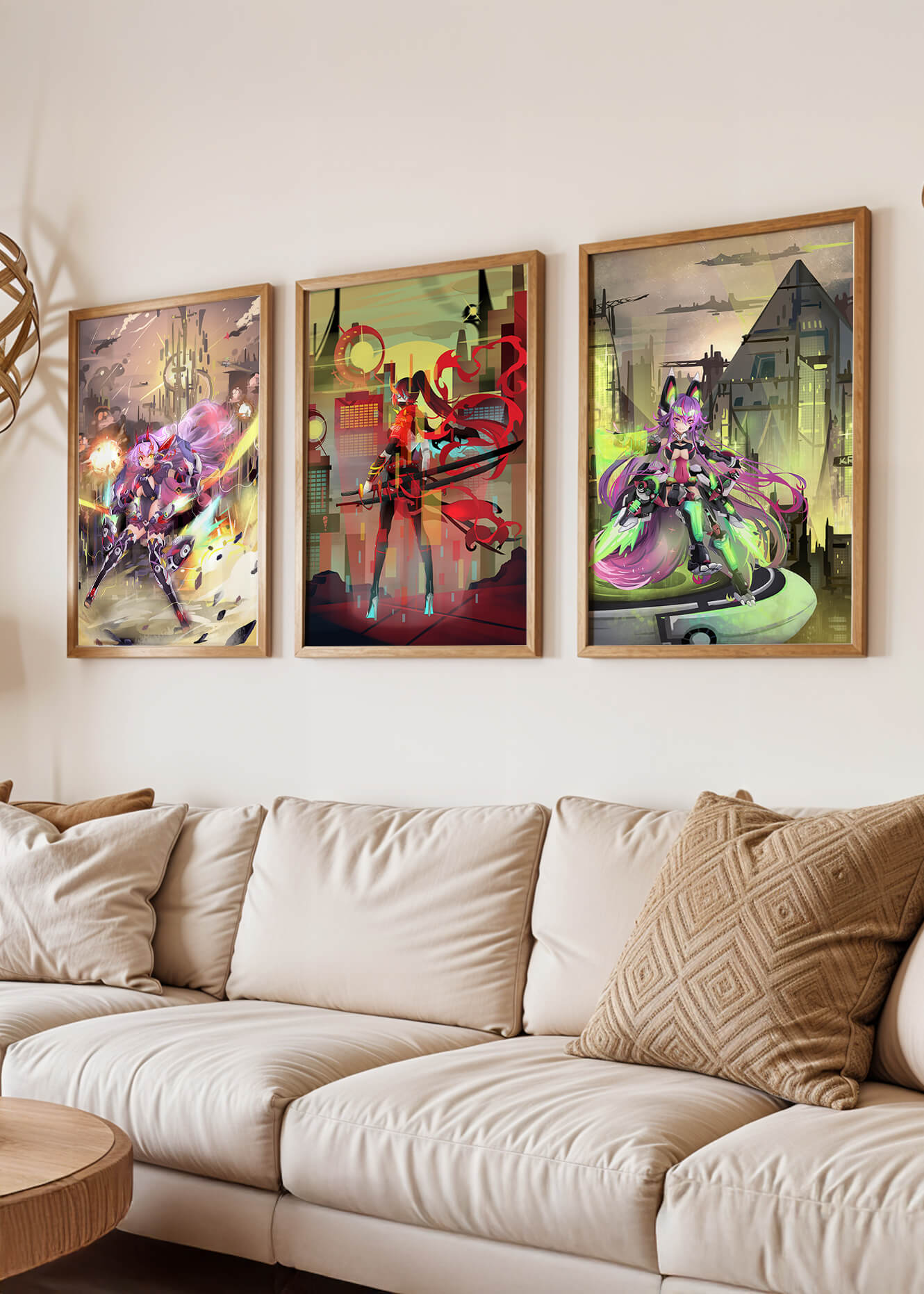 Conjunto De Tres Imágenes Futuristas De Personajes Anime En Una Habitación Moderna