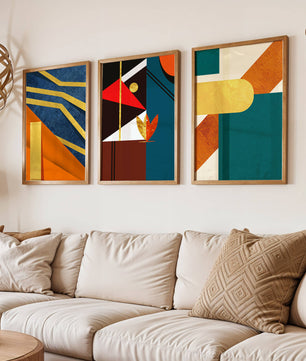 Ensemble d’art abstrait coloré avec des éléments dorés