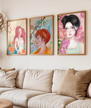 Peintures modernes de femmes avec fleurs en décoration intérieure