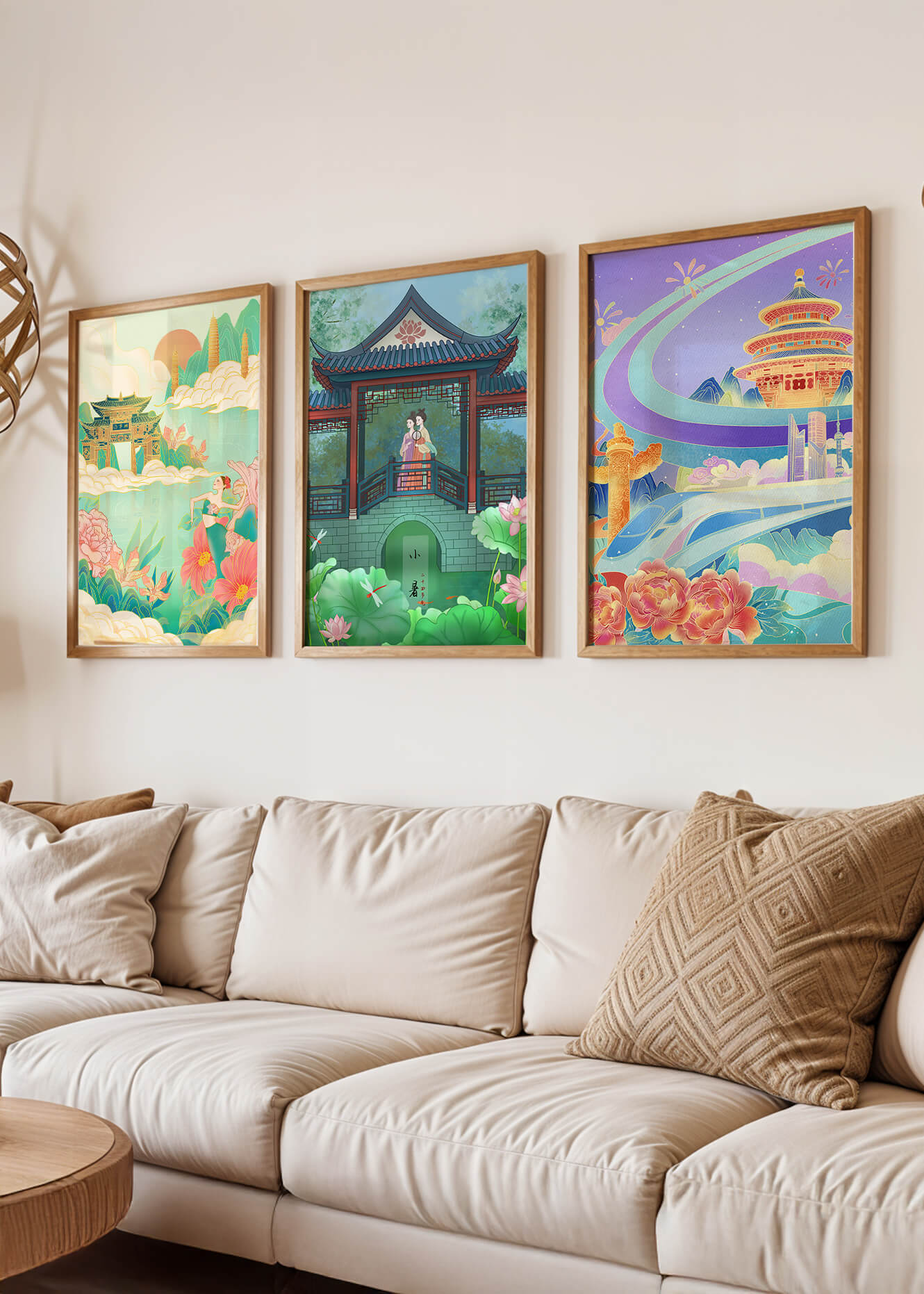 Asiatische Illustrationen mit floralen und architektonischen Elementen