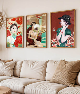 Tríptico de Arte de Mujeres en Colores Vibrantes